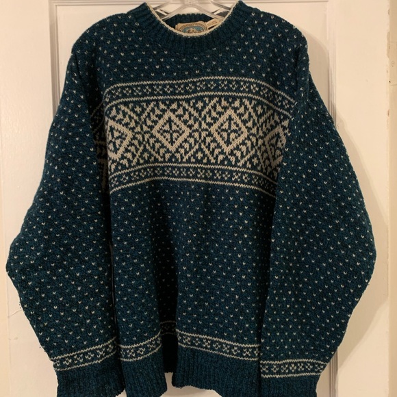 Environmental Clothing Co. Other - Vintage Environmental Co. Crewneck Sweater Sz L